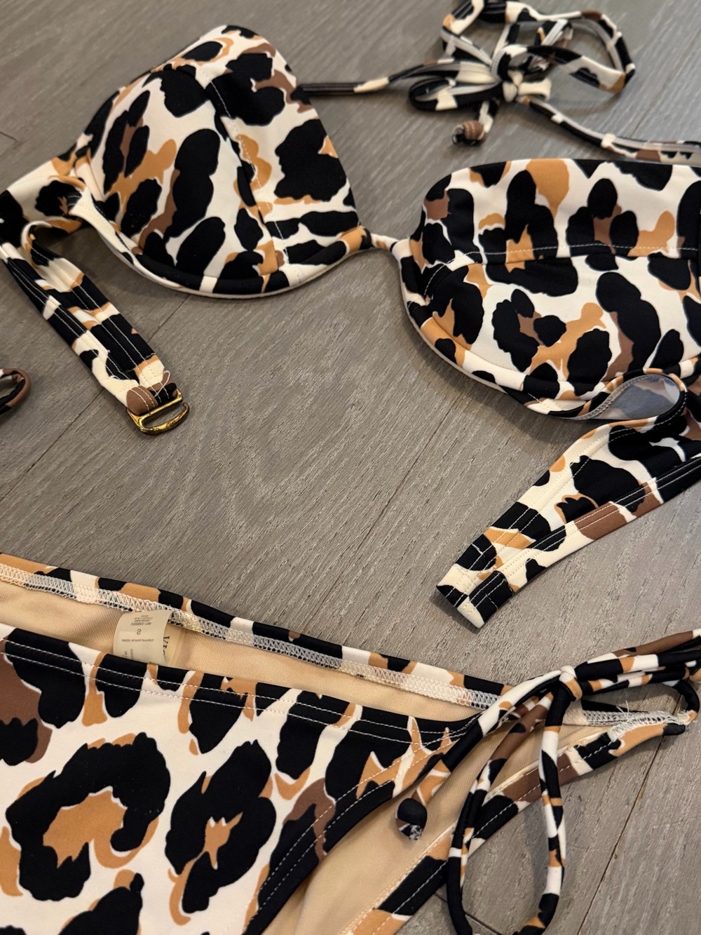 Victoria secret 34B/S leopard print pre loved bikini set